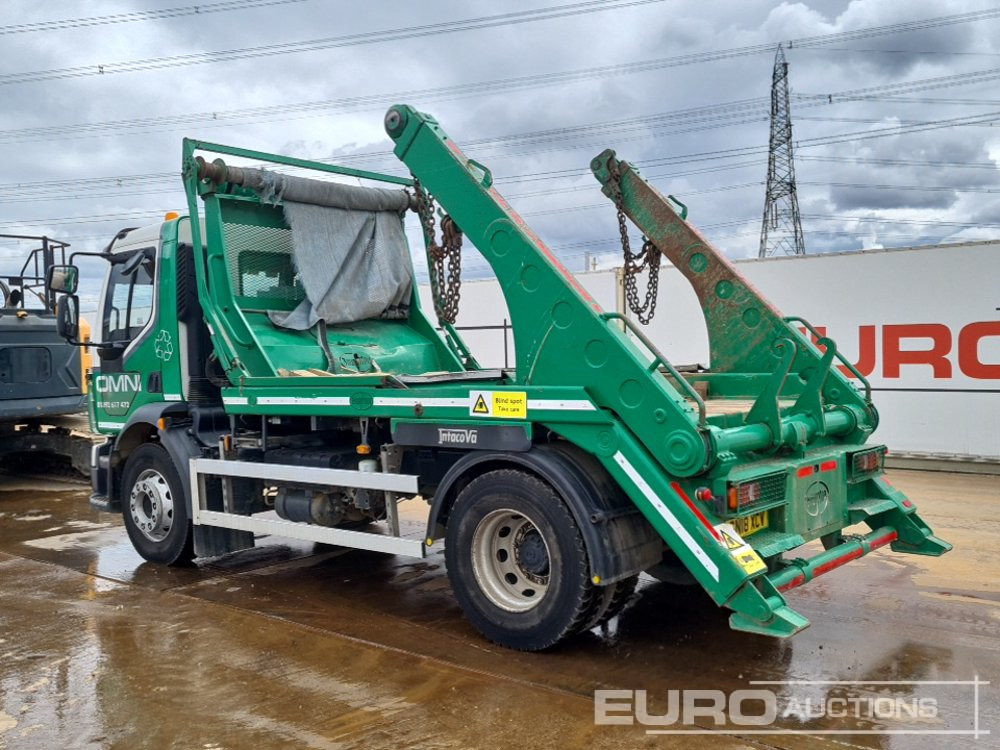 2018 Volvo FL818 - Skip loader truck: picture 3 2018 Volvo FL818 - Skip loader truck: picture 3