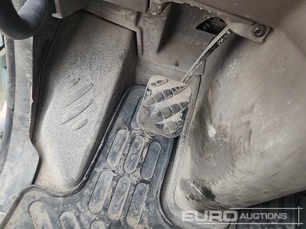 Road sweeper 2019 DAF LF 230: picture 39
