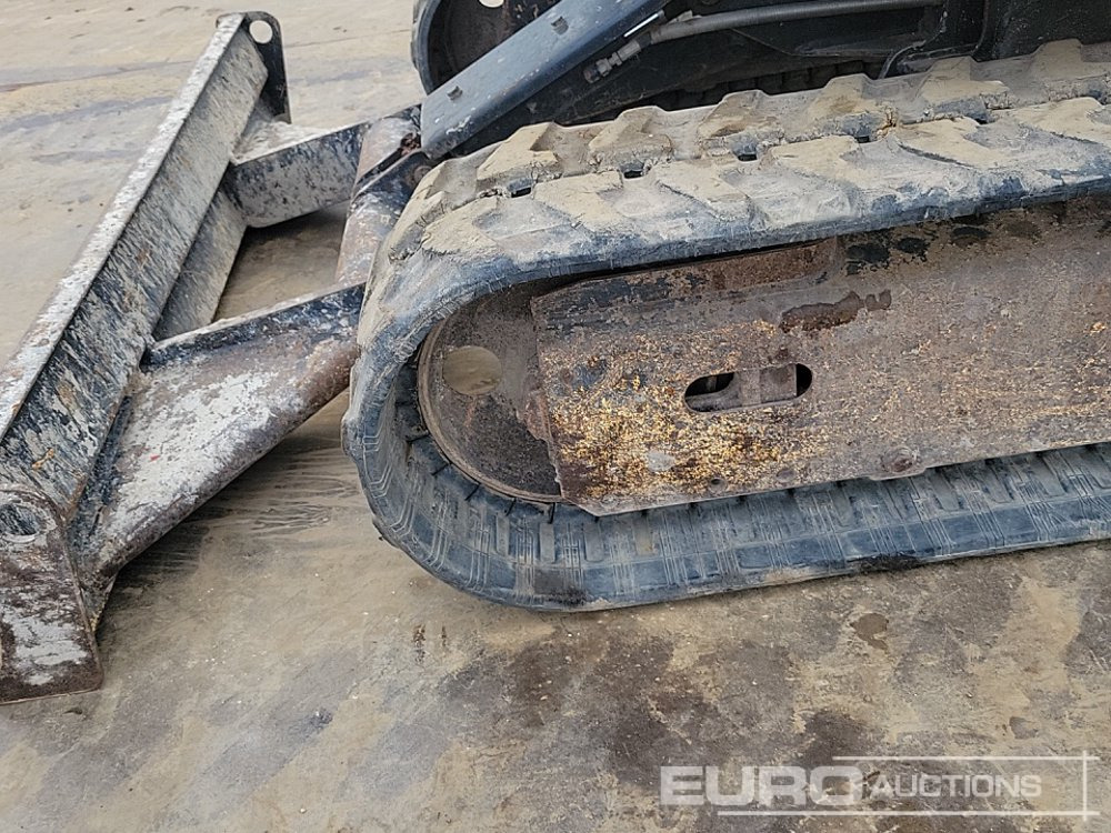Mini excavator 2020 Komatsu PC26MR-3: picture 12