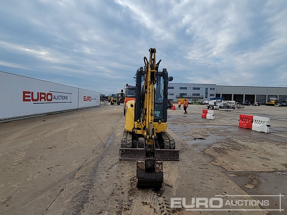 Mini excavator 2020 Komatsu PC26MR-3: picture 8
