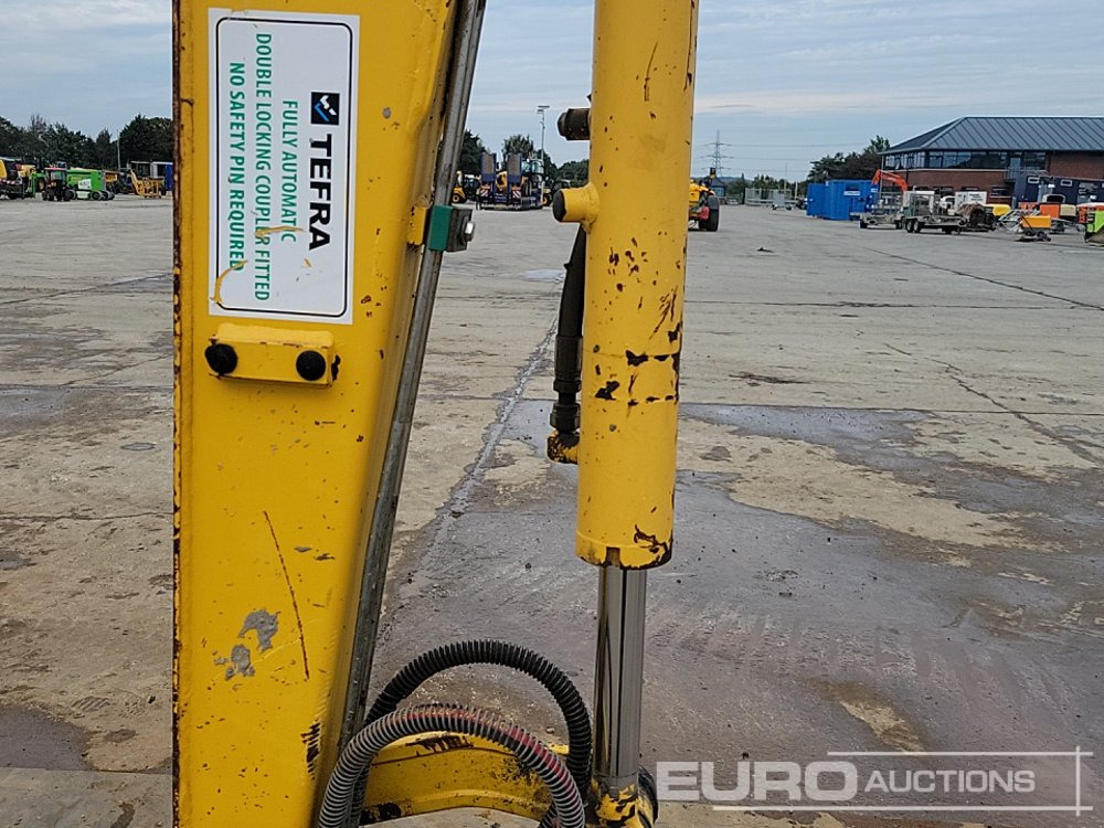 Mini excavator 2020 Komatsu PC26MR-3: picture 26