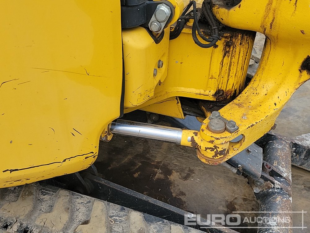 Mini excavator 2020 Komatsu PC26MR-3: picture 21