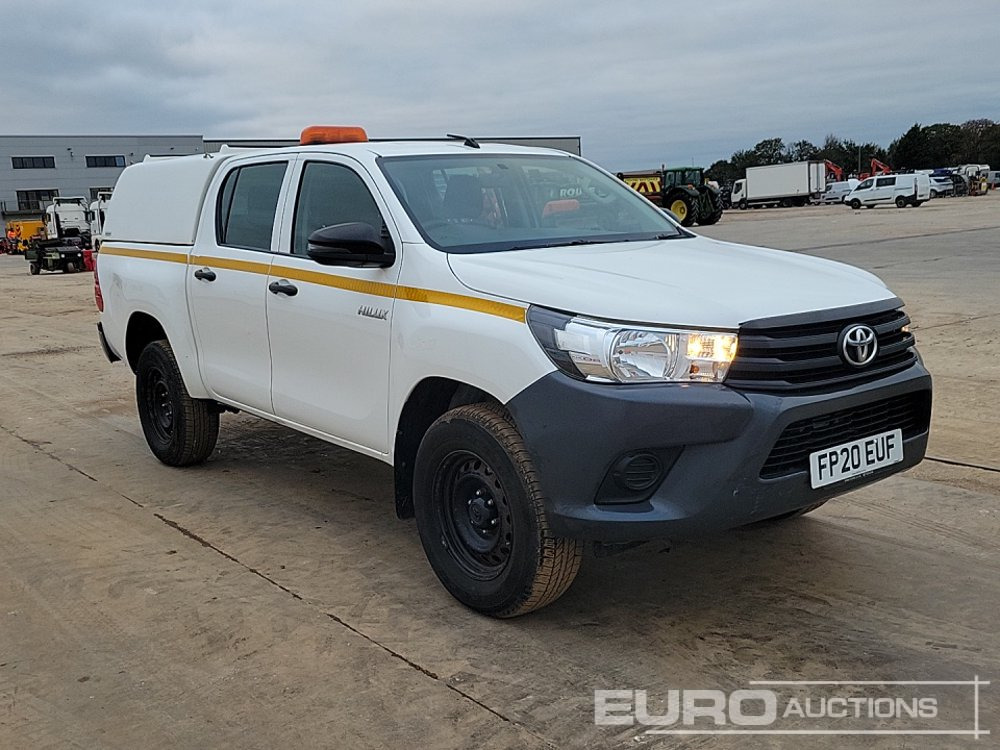 Pickup truck 2020 Toyota Hilux Active: picture 7