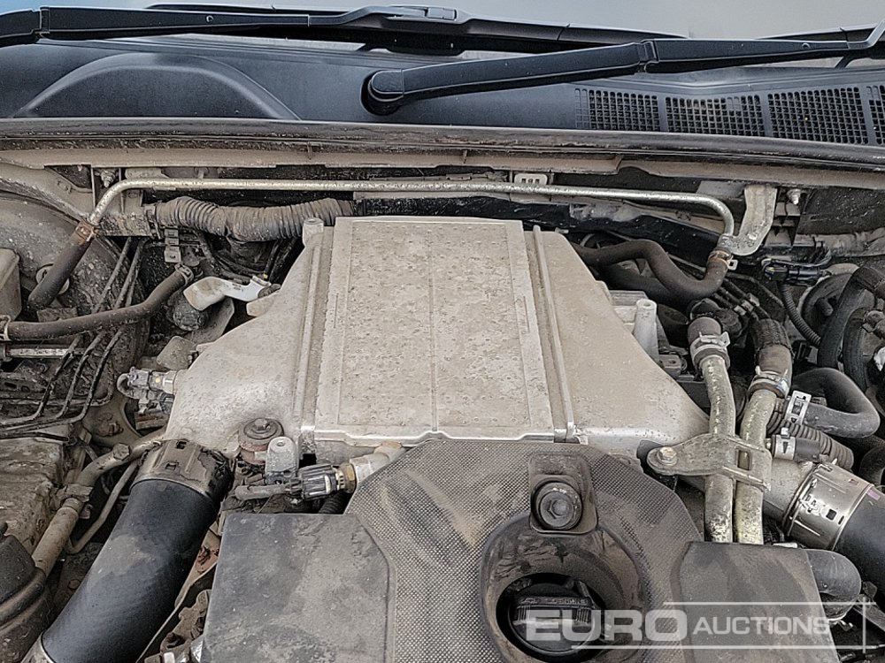 Pickup truck 2020 Toyota Hilux Active: picture 16