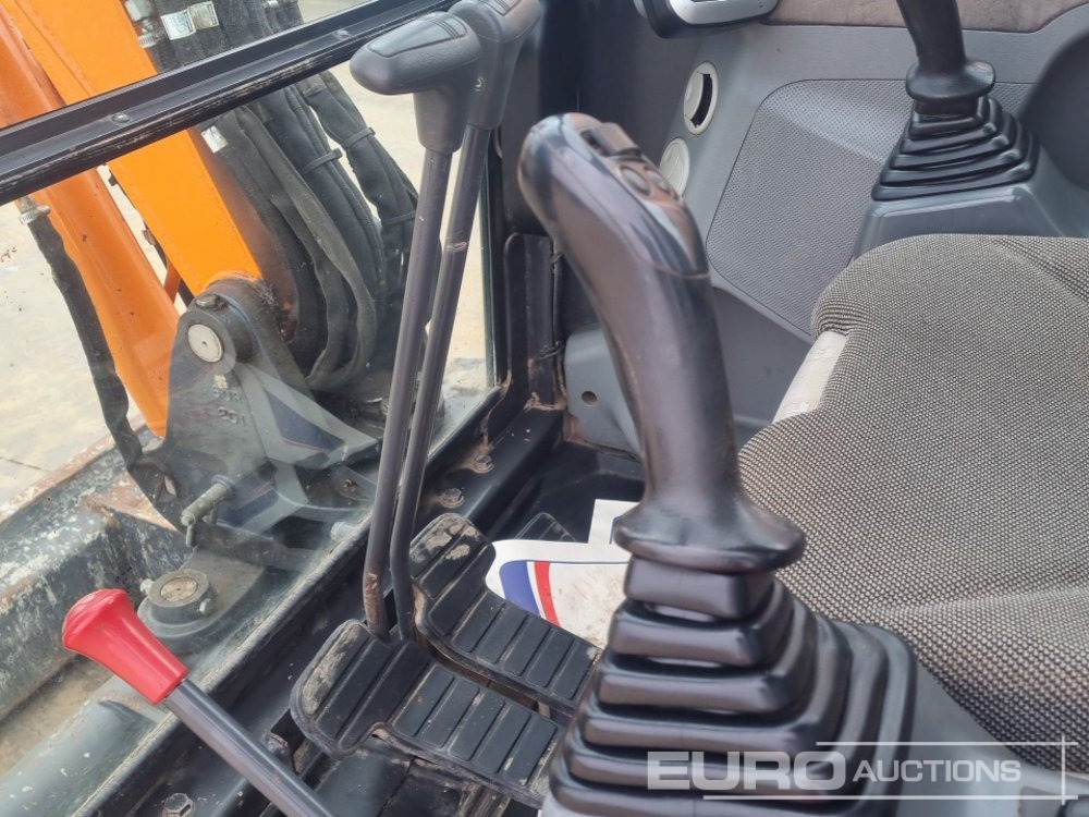Mini excavator 2021 Doosan DX63-3: picture 37