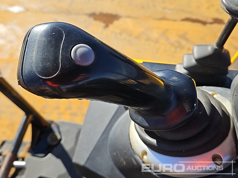 Mini excavator 2021 JCB 16C-1: picture 50