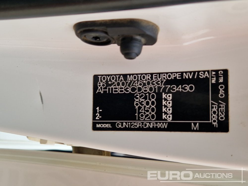 Pickup truck 2021 Toyota Hilux Icon: picture 48