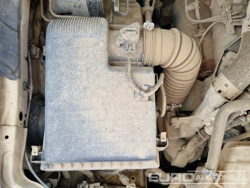 Pickup truck 2021 Toyota Hilux Icon: picture 16