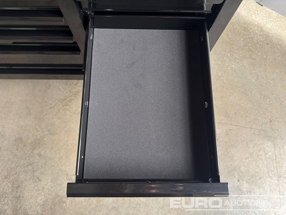 Workshop equipment 2025 Boss Wheeled Tool Trolley, 523pcs Tool Kit, Worktop (Black): picture 22 Workshop equipment 2025 Boss Wheeled Tool Trolley, 523pcs Tool Kit, Worktop (Black): picture 22