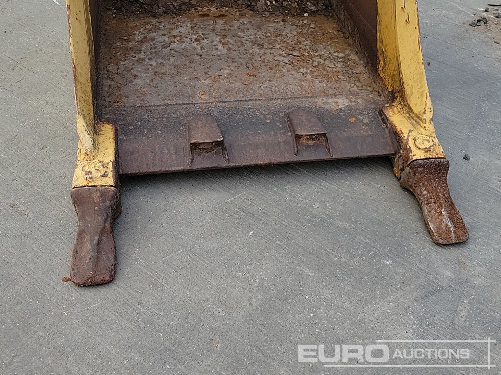 Bucket 36" Digging Bucket 80mm Pin to suit 20 Ton Excavator: picture 11
