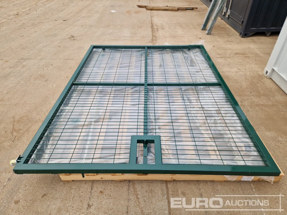 3m x 2.3m Heavy Duty Galvanized Powder Coated Gate (2 of), 100mm x 100mm Post (2 of), Assembly Kit (Green) - Construction equipment: picture 5 3m x 2.3m Heavy Duty Galvanized Powder Coated Gate (2 of), 100mm x 100mm Post (2 of), Assembly Kit (Green) - Construction equipment: picture 5