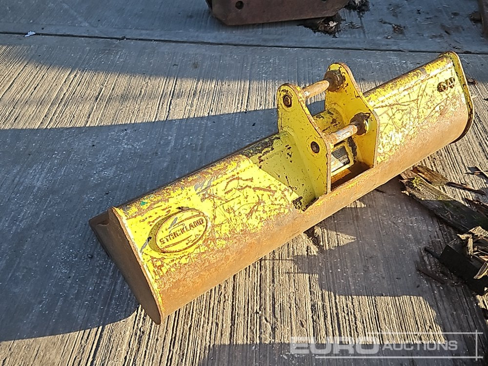 48" Ditching Bucket 30mm Pin to suit Mini Exavator - Bucket: picture 5 48" Ditching Bucket 30mm Pin to suit Mini Exavator - Bucket: picture 5