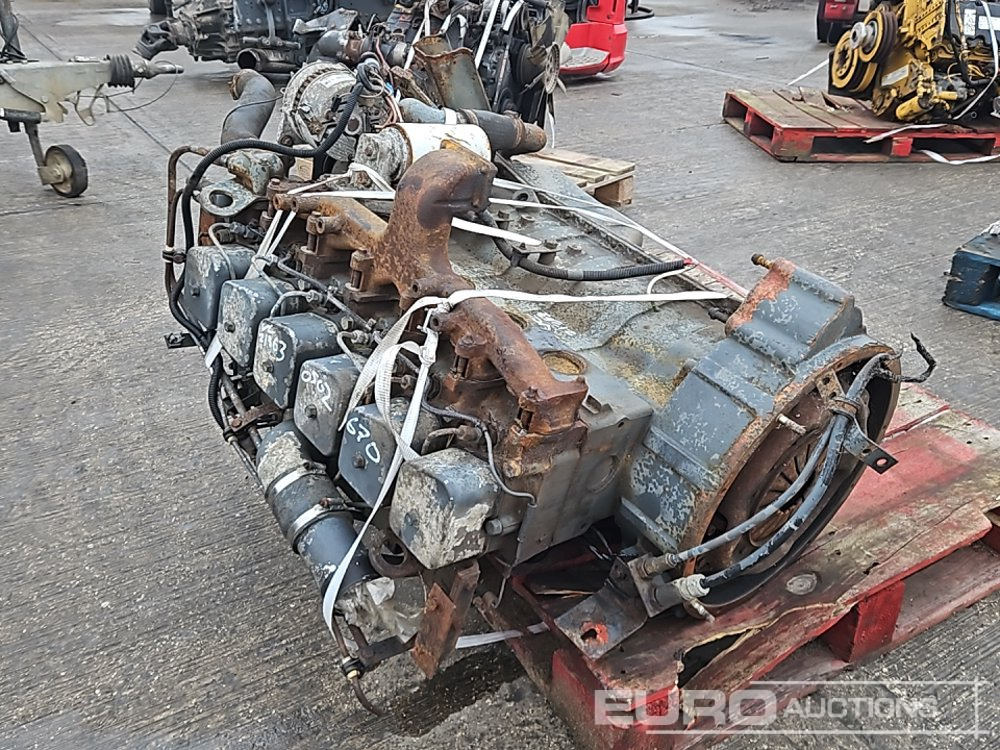 6 Cylinder Engine - Engine: picture 1 6 Cylinder Engine - Engine: picture 1