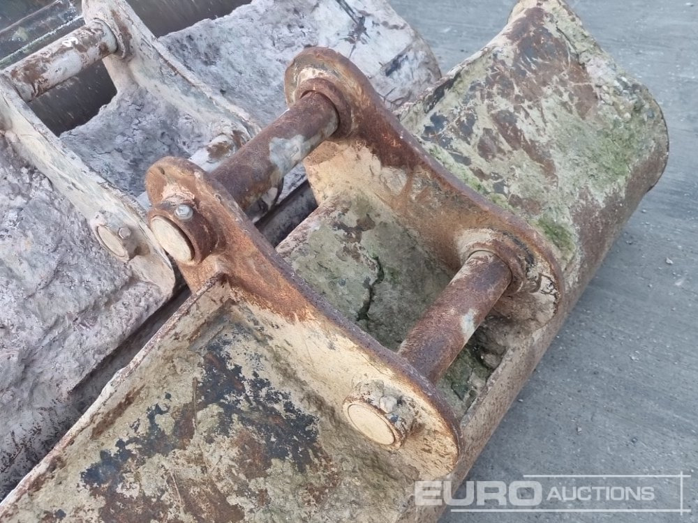 Bucket 60", 60" Ditching Bucket, 36", 36" Digging Bucket 60mm Pin to suit 10 Ton Excavator: picture 26