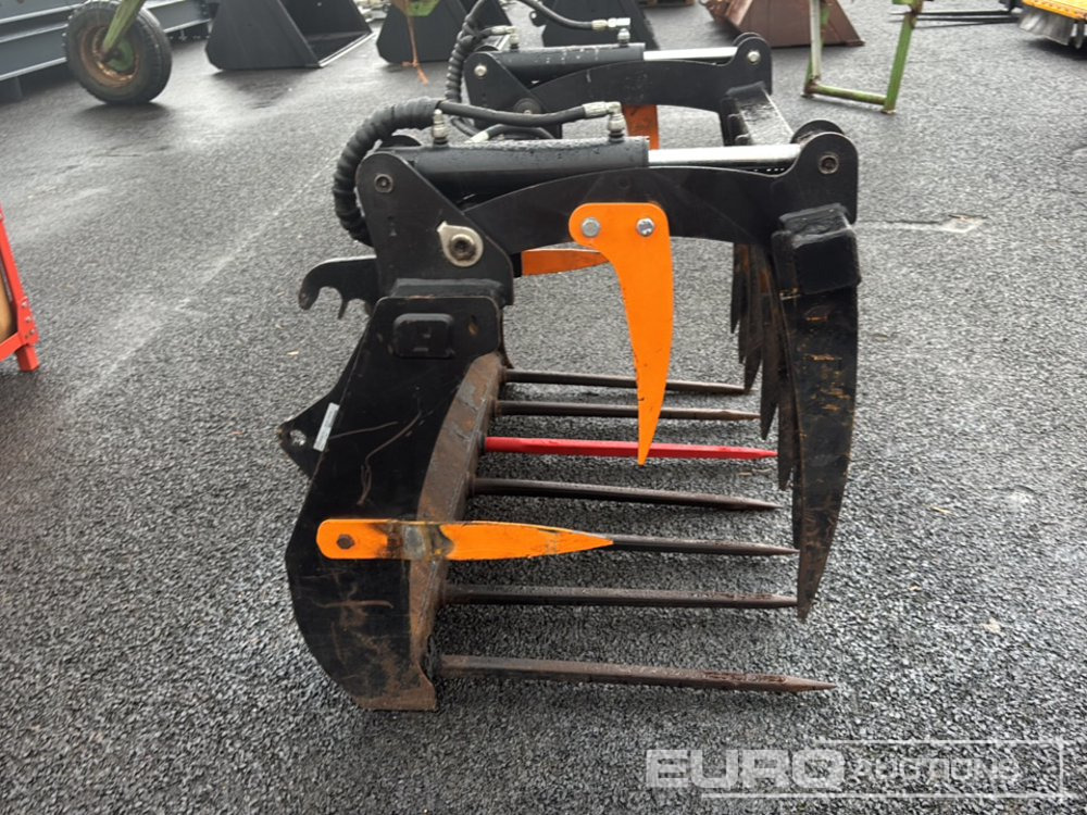 48" Q Silograb Hydraulic Muck Grab to suit JCB Compact Telehandler - Agricultural machinery: picture 2 48" Q Silograb Hydraulic Muck Grab to suit JCB Compact Telehandler - Agricultural machinery: picture 2