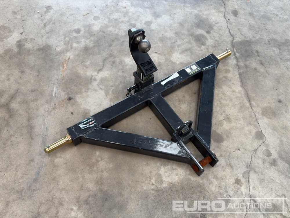 Unused Wolverine 3 Point Hitch Adapter, Ball Hitch - Agricultural machinery: picture 3 Unused Wolverine 3 Point Hitch Adapter, Ball Hitch - Agricultural machinery: picture 3