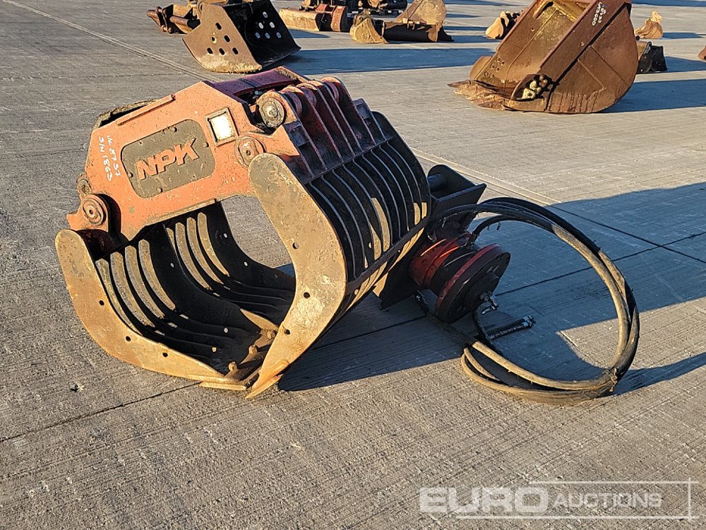 NPK D1200 - Attachment for Excavator: picture 1 NPK D1200 - Attachment for Excavator: picture 1