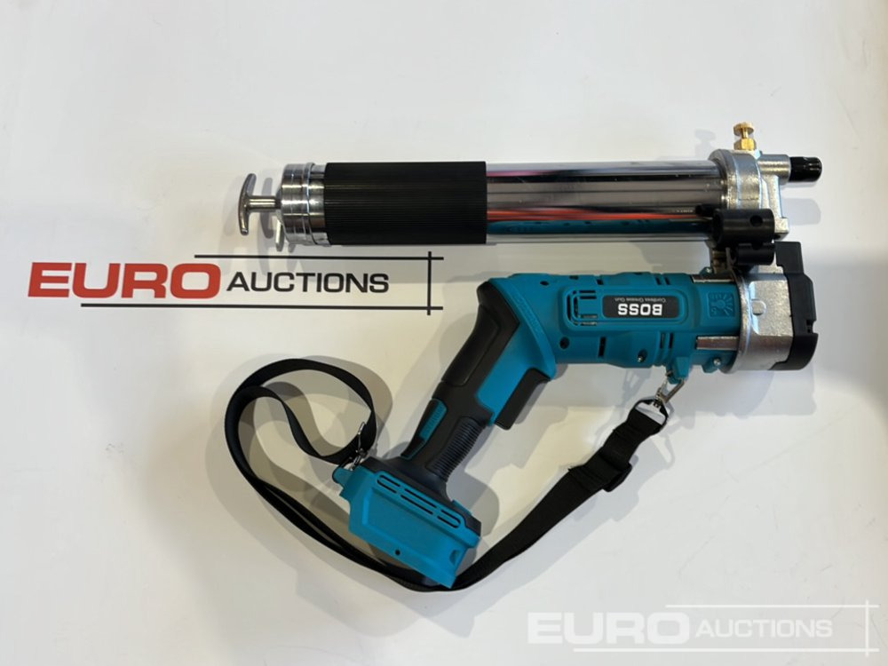 Workshop equipment Boss 21 Volt Lithium Battery Cordless Grease Gun, 2 Batteries, Charger, Case, Shoulder Strap, Extension Pieces and Fittings: picture 12