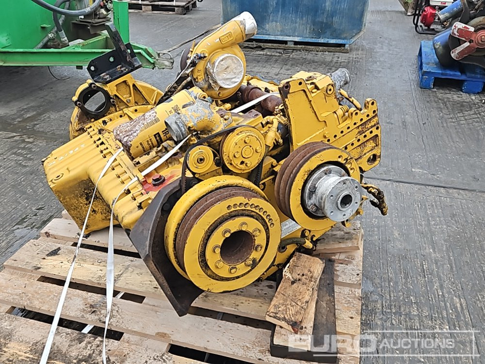 CAT 6 Cylinder Engine - Engine: picture 1 CAT 6 Cylinder Engine - Engine: picture 1