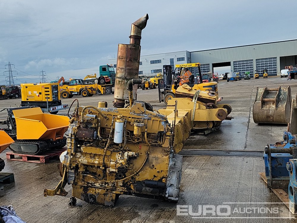 CAT 6 Cylinder Engine - Engine: picture 2 CAT 6 Cylinder Engine - Engine: picture 2