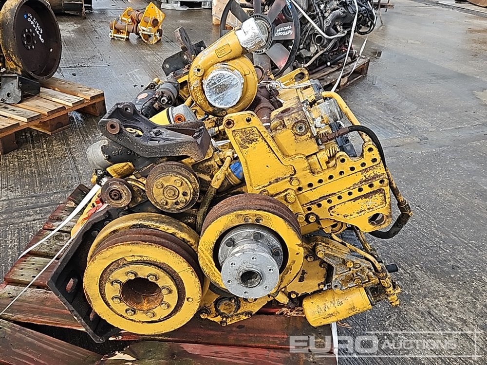 CAT 6 Cylinder Engine - Engine: picture 2 CAT 6 Cylinder Engine - Engine: picture 2