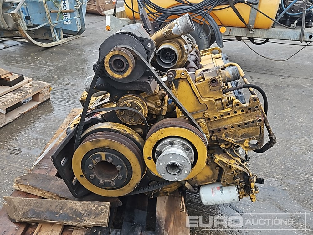CAT 6 Cylinder Engine - Engine: picture 2 CAT 6 Cylinder Engine - Engine: picture 2