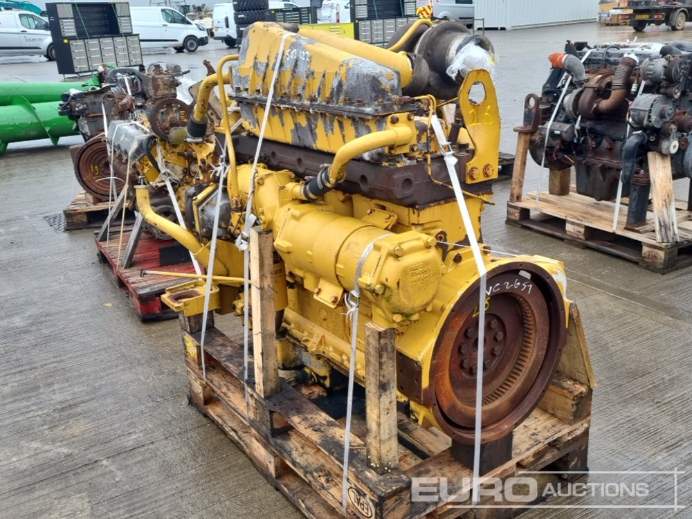 CAT 6 Cylinder Engine - Engine: picture 3 CAT 6 Cylinder Engine - Engine: picture 3