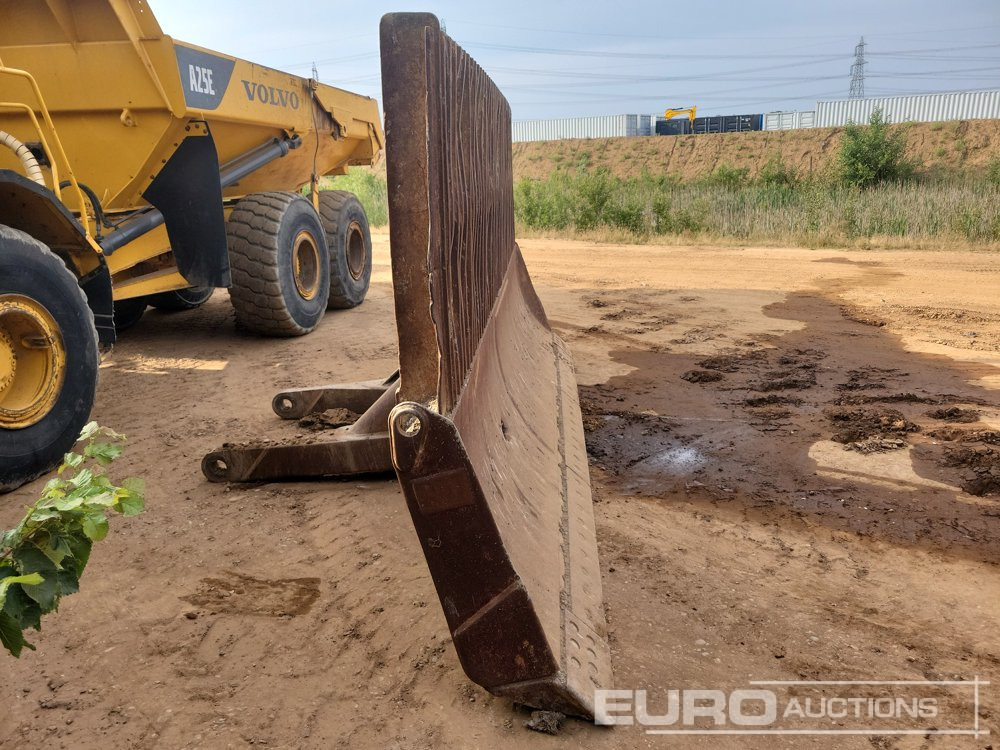 Compactor CAT 836H: picture 33