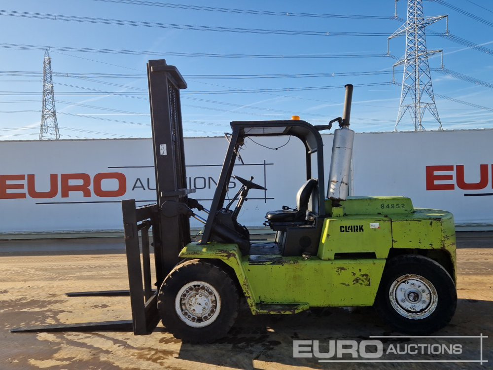 Clark C500Y100D - Forklift: picture 2 Clark C500Y100D - Forklift: picture 2