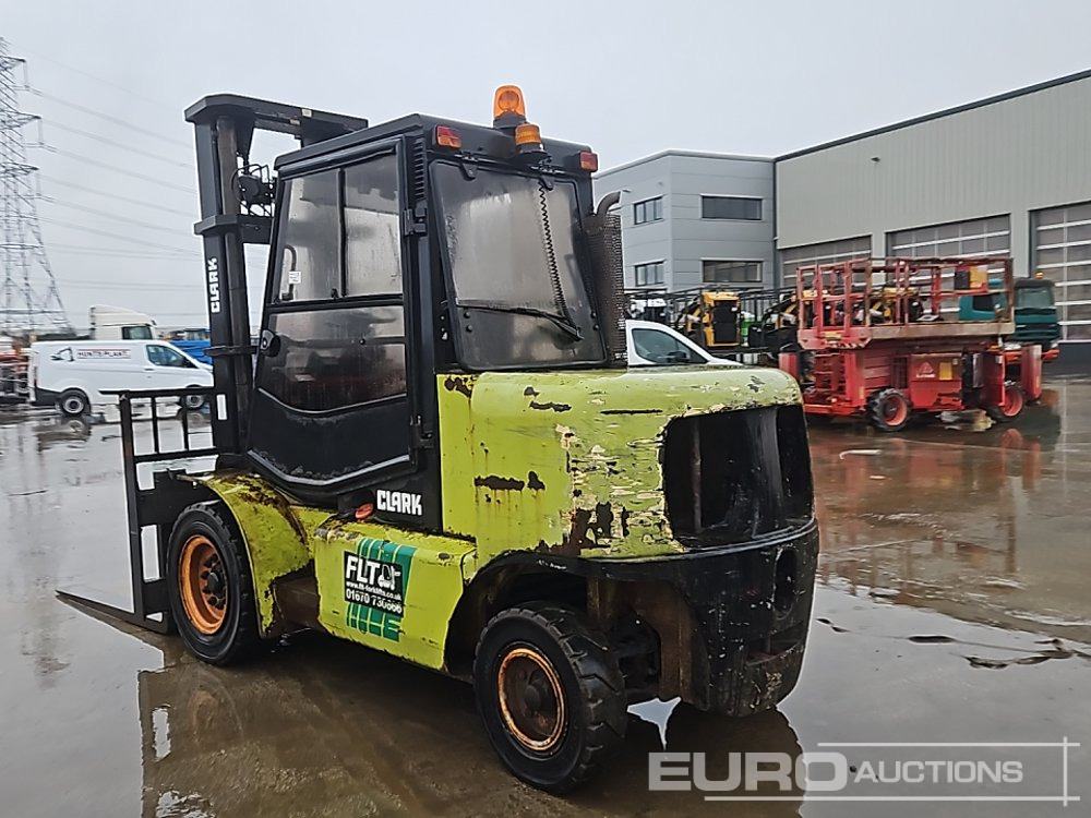 Clark CDP50 - Diesel forklift: picture 3 Clark CDP50 - Diesel forklift: picture 3