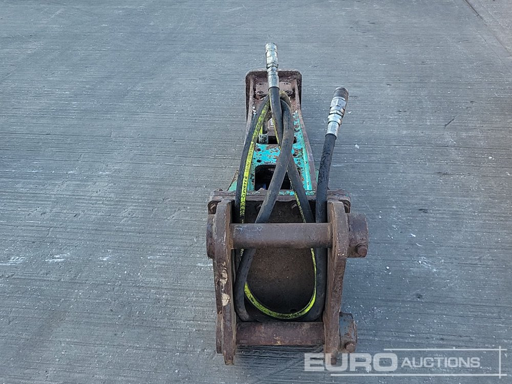 Demaco Hydraulic Breaker 65mm Pin to suit 13 Ton Excavator - Hydraulic hammer: picture 4 Demaco Hydraulic Breaker 65mm Pin to suit 13 Ton Excavator - Hydraulic hammer: picture 4