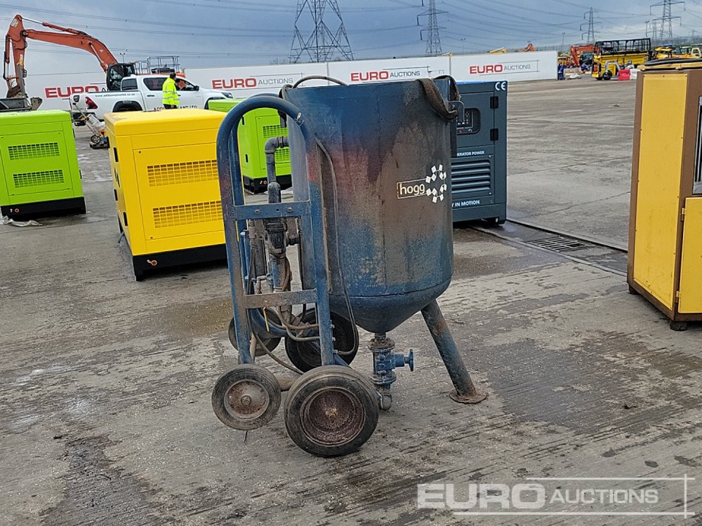 Hogg Shot Blasting Pot - Construction equipment: picture 4 Hogg Shot Blasting Pot - Construction equipment: picture 4