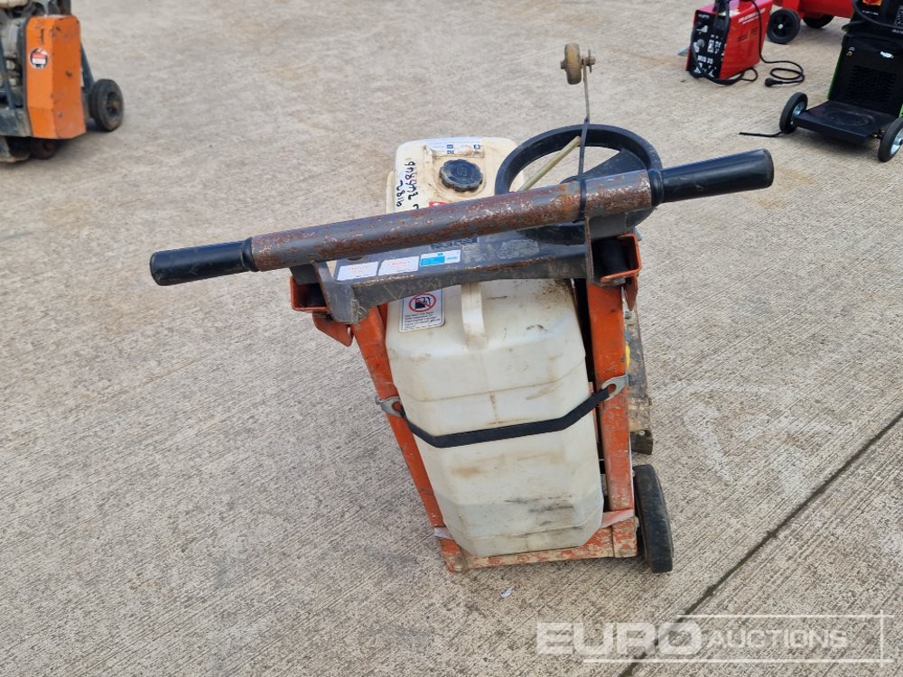 Husqvarna FS400LV Petrol Road Saw, Honda Engine (Spares) - Asphalt machine: picture 4 Husqvarna FS400LV Petrol Road Saw, Honda Engine (Spares) - Asphalt machine: picture 4