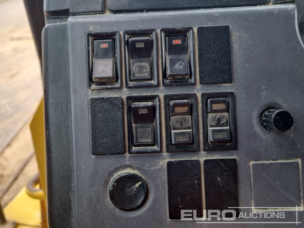 Articulated dumper Komatsu HM400-2: picture 38