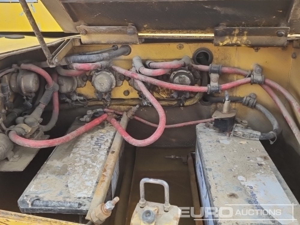 Articulated dumper Komatsu HM400-2: picture 22