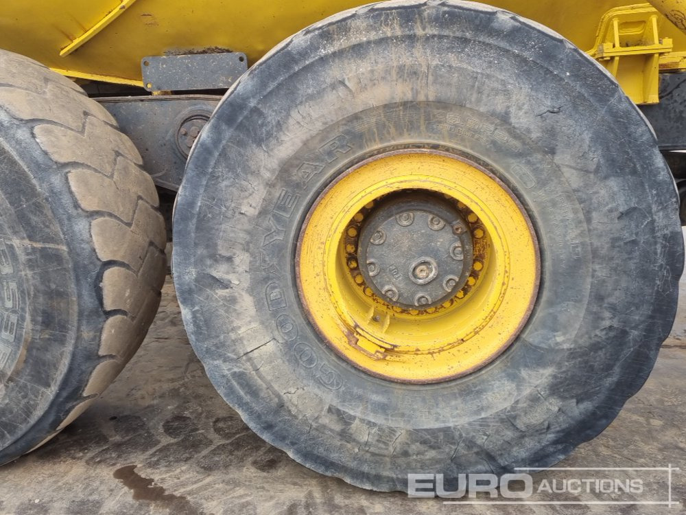 Articulated dumper Komatsu HM400-2: picture 13