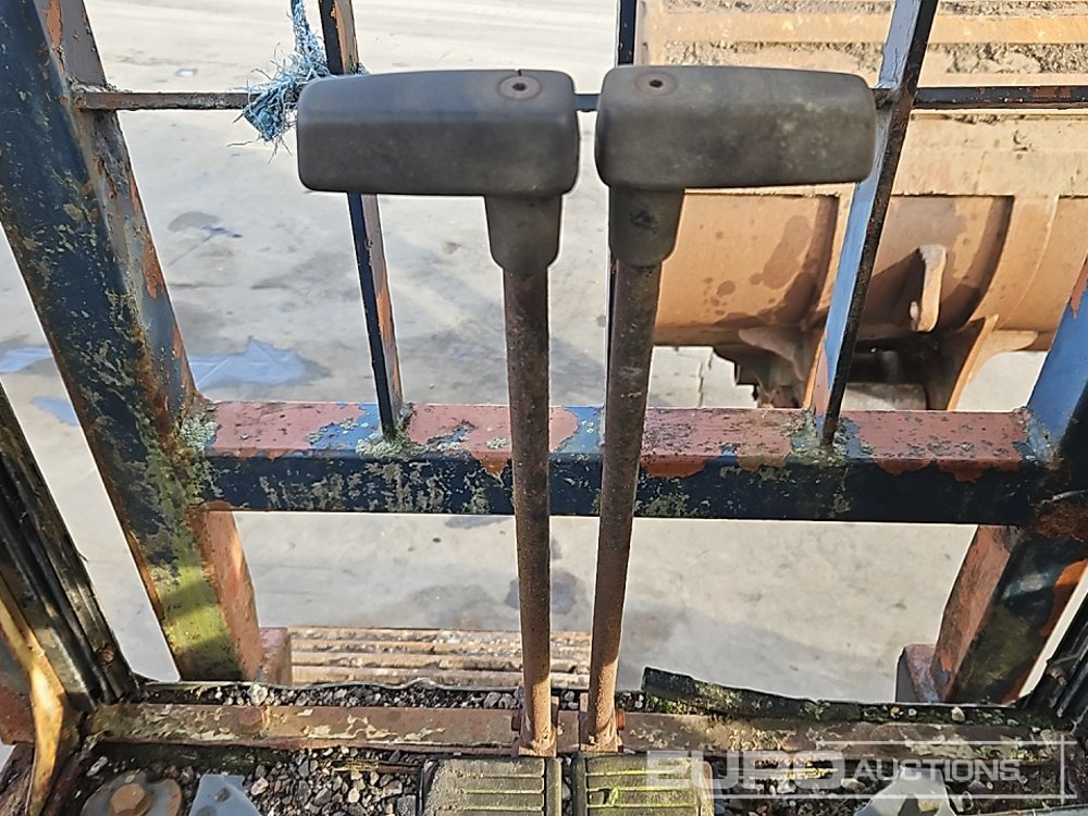 Crawler excavator Komatsu PC210-3: picture 36 Crawler excavator Komatsu PC210-3: picture 36