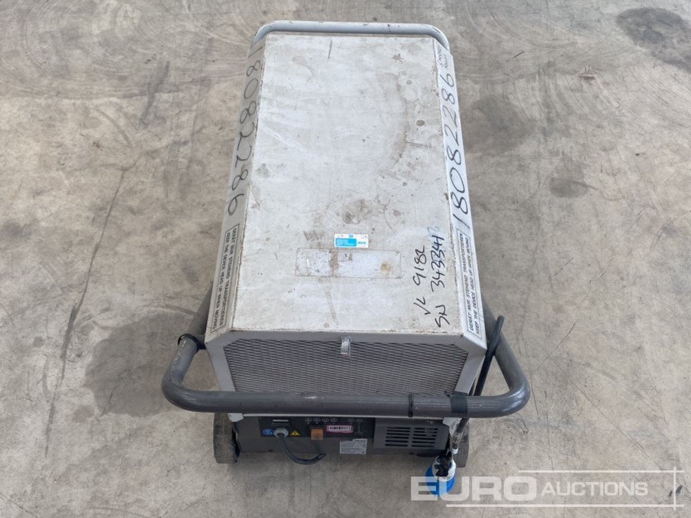 Kroll T40 Dual 240 Volt Dehumidifer - Construction equipment: picture 4 Kroll T40 Dual 240 Volt Dehumidifer - Construction equipment: picture 4
