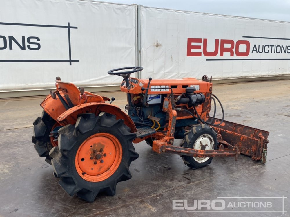 Kubota B7001 - Compact tractor: picture 5 Kubota B7001 - Compact tractor: picture 5