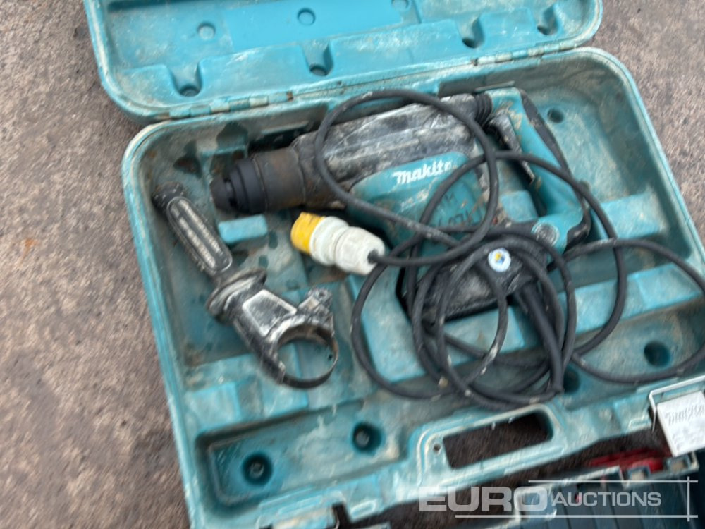 Makita & Bosch 110 Volt Breaker (2 of) - Construction equipment: picture 3 Makita & Bosch 110 Volt Breaker (2 of) - Construction equipment: picture 3