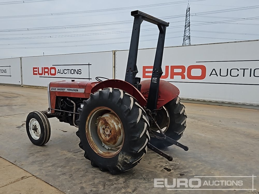 Massey Ferguson MF240 - Farm tractor: picture 3 Massey Ferguson MF240 - Farm tractor: picture 3