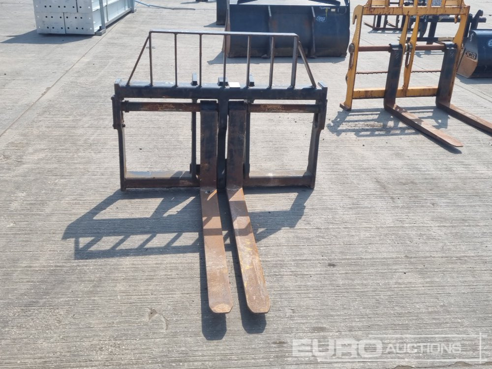 Material handling equipment JCB Fork Frame & Forks to suit Telehandler: picture 8