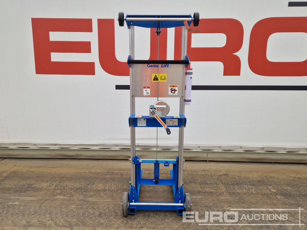 Unused Genie GL-4 - Material handling equipment: picture 4 Unused Genie GL-4 - Material handling equipment: picture 4