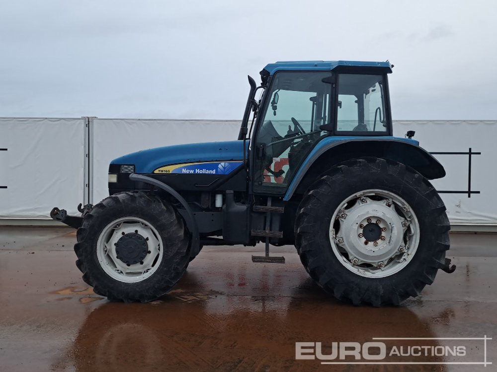 New Holland TM165 - Farm tractor: picture 2 New Holland TM165 - Farm tractor: picture 2