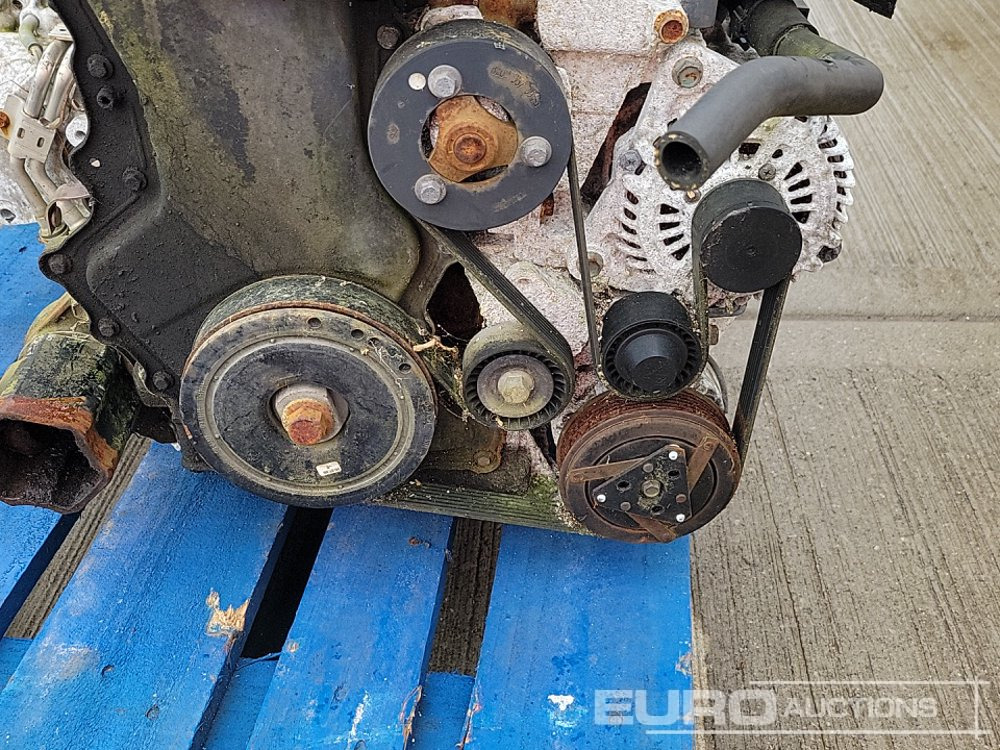 Engine Nissan 4 Cylinder Engine, Gearbox: picture 9