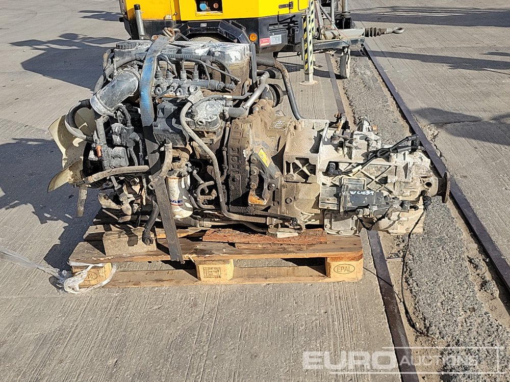 Paccar 4 Cylinder Engine, Gearbox - Engine: picture 2 Paccar 4 Cylinder Engine, Gearbox - Engine: picture 2