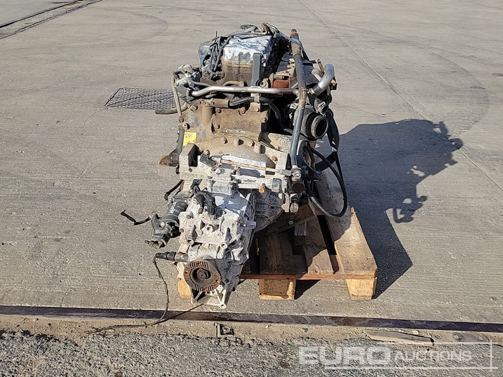 Paccar 4 Cylinder Engine, Gearbox - Engine: picture 4 Paccar 4 Cylinder Engine, Gearbox - Engine: picture 4