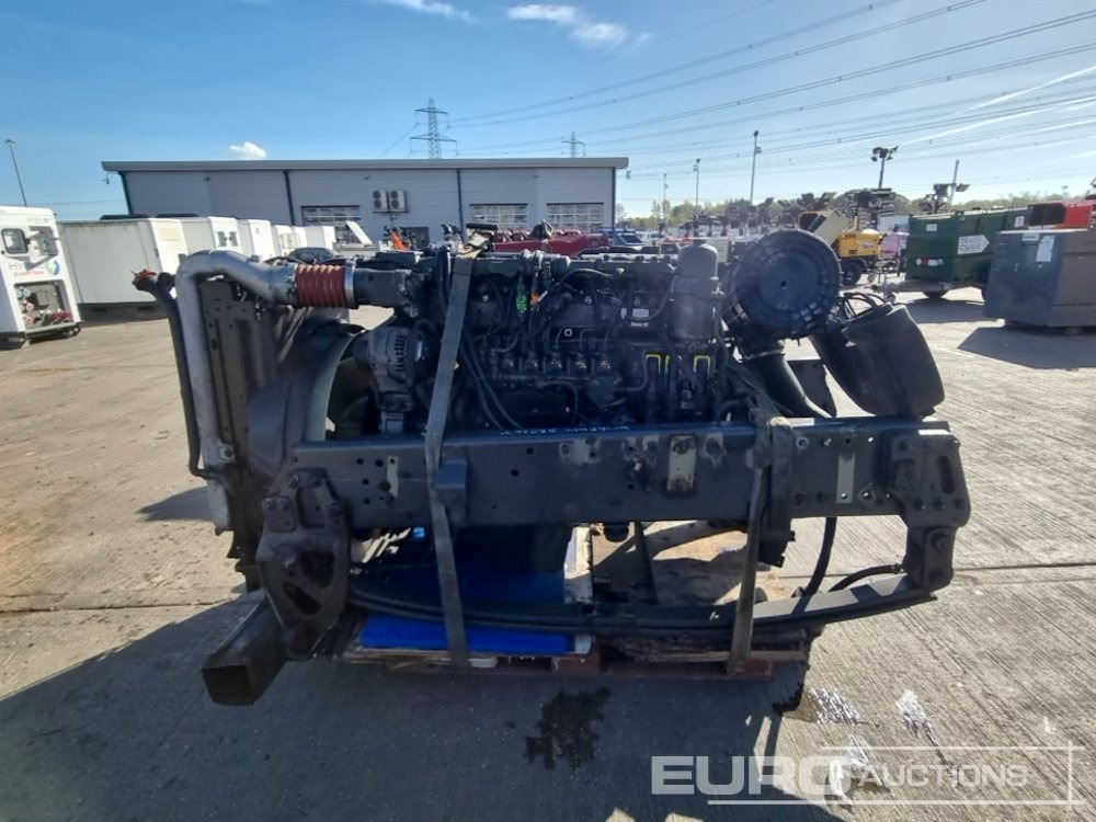 Paccar 6 Cylinder Engine - Engine: picture 2 Paccar 6 Cylinder Engine - Engine: picture 2