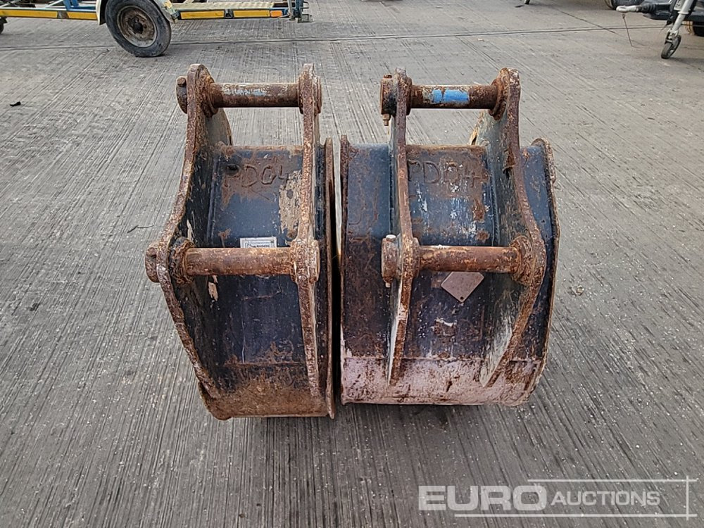 Rhinox 12", 18" Digging Bucket 45mm Pin to suit to suit 4-6 Ton Excavator - Bucket: picture 4 Rhinox 12", 18" Digging Bucket 45mm Pin to suit to suit 4-6 Ton Excavator - Bucket: picture 4