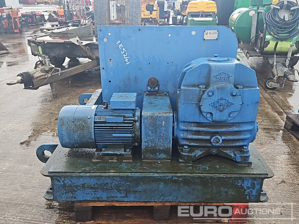 Rotrex 190Volt Winch - Winch: picture 2 Rotrex 190Volt Winch - Winch: picture 2